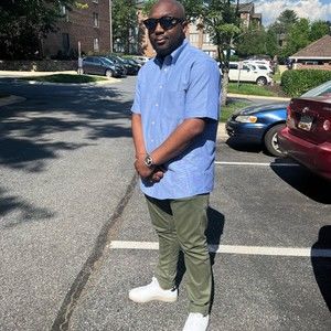 Meet your Posher, Abolade